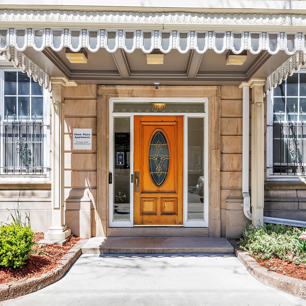 Building-Exterior-07-Howe-Place-New-Haven-CT-4